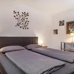 Hotz Am Golfclub 1b Apartment *